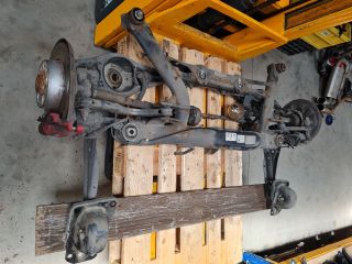 bontott VW GOLF VII Hátsó Híd (Tárcsafékes)