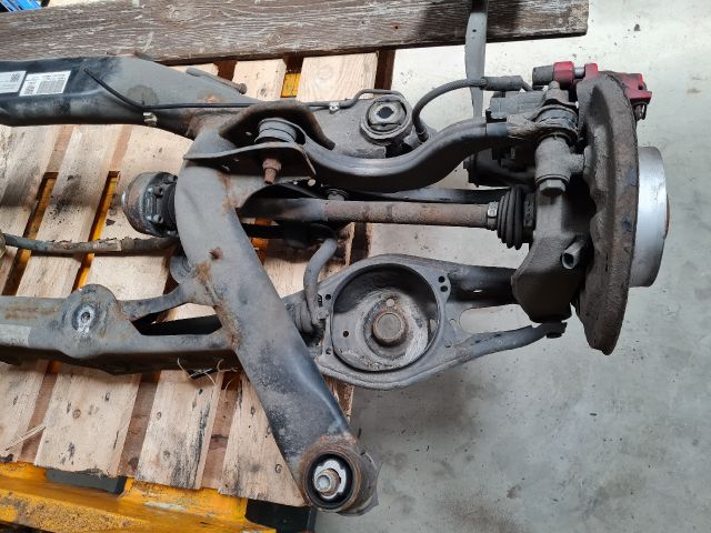 bontott VW GOLF VII Hátsó Híd (Tárcsafékes)