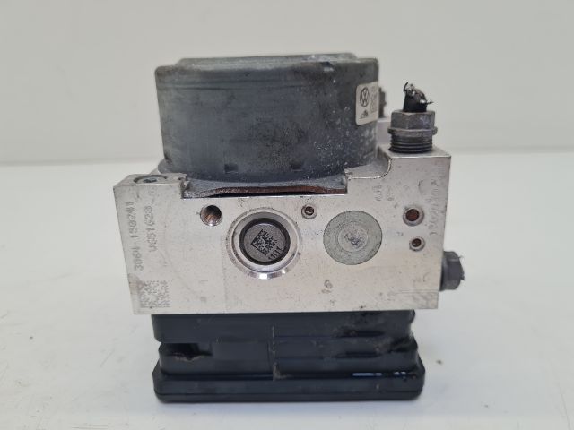 bontott VW GOLF VII ABS Kocka