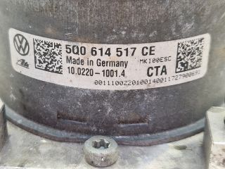 bontott VW GOLF VII ABS Kocka