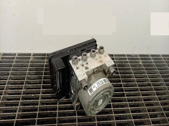 bontott VW GOLF VII ABS Kocka