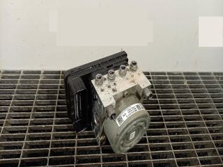 bontott VW GOLF VII ABS Kocka