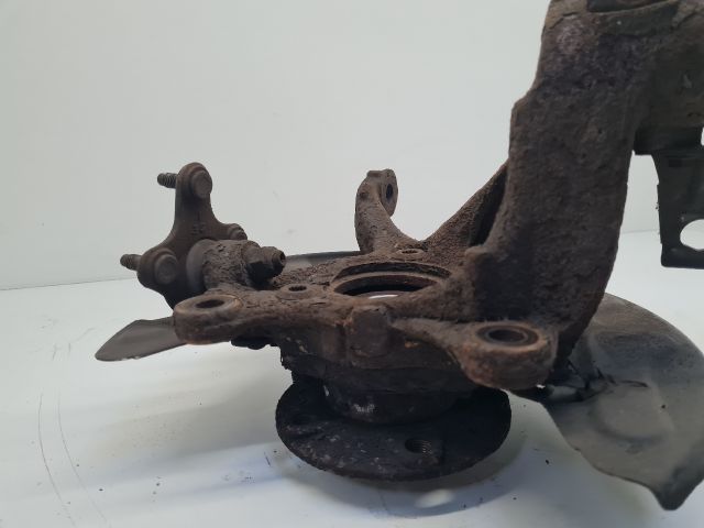 bontott VW GOLF VII Bal első Csonkállvány Kerékaggyal