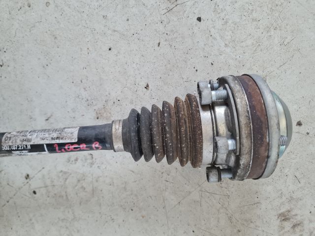 bontott VW GOLF VII Bal Féltengely