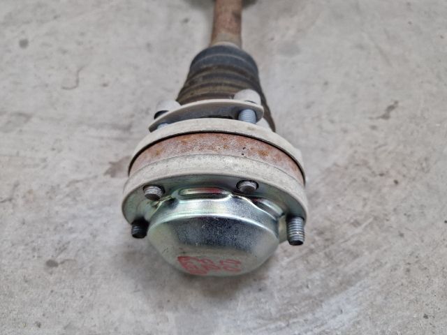 bontott VW GOLF VII Bal Féltengely