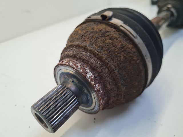 bontott VW GOLF VII Bal Féltengely