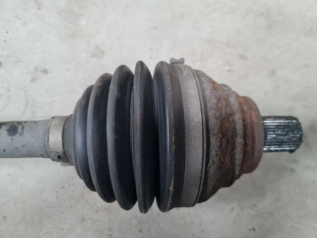 bontott VW GOLF VII Bal Féltengely