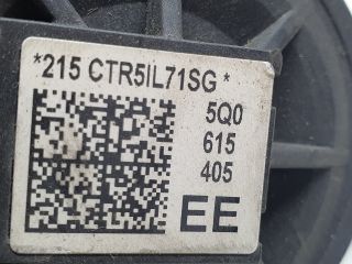 bontott VW GOLF VII Bal hátsó Féknyereg Munkahengerrel