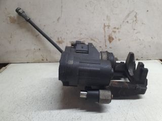 bontott VW GOLF VII Bal hátsó Féknyereg Munkahengerrel