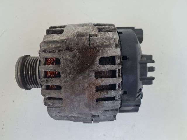 bontott VW GOLF VII Generátor