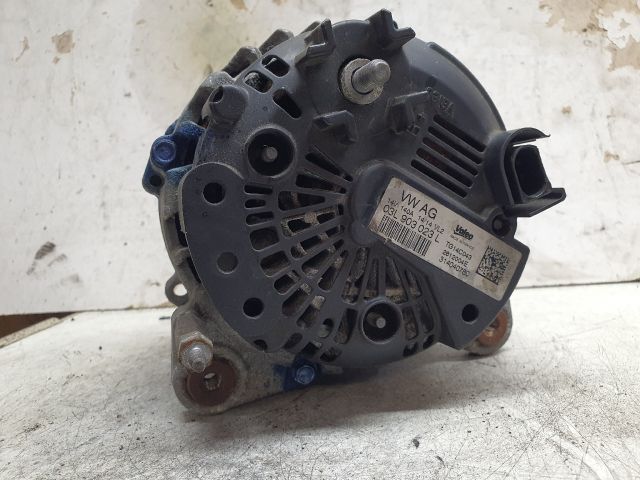 bontott VW GOLF VII Generátor
