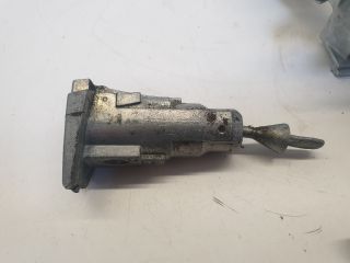 bontott VW GOLF VII Gyújtáskapcsoló Házzal