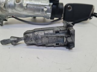 bontott VW GOLF VII Gyújtáskapcsoló Házzal