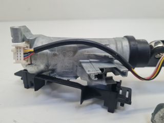 bontott VW GOLF VII Gyújtáskapcsoló Házzal