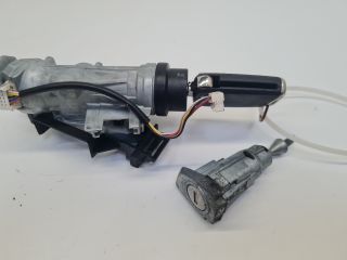 bontott VW GOLF VII Gyújtáskapcsoló Házzal