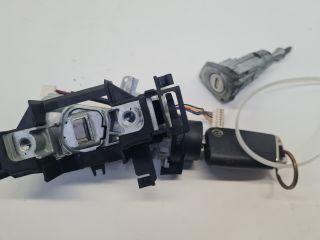 bontott VW GOLF VII Gyújtáskapcsoló Házzal