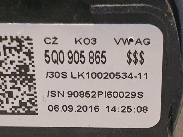 bontott VW GOLF VII Gyújtáskapcsoló Házzal