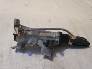 bontott VW GOLF VII Gyújtáskapcsoló Házzal