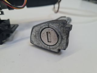 bontott VW GOLF VII Gyújtáskapcsoló Házzal