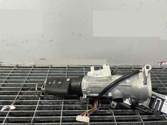 bontott VW GOLF VII Gyújtáskapcsoló