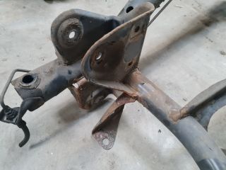 bontott VW GOLF VII Hátsó Bölcső