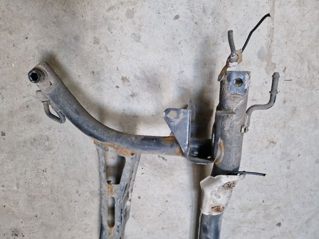 bontott VW GOLF VII Hátsó Bölcső