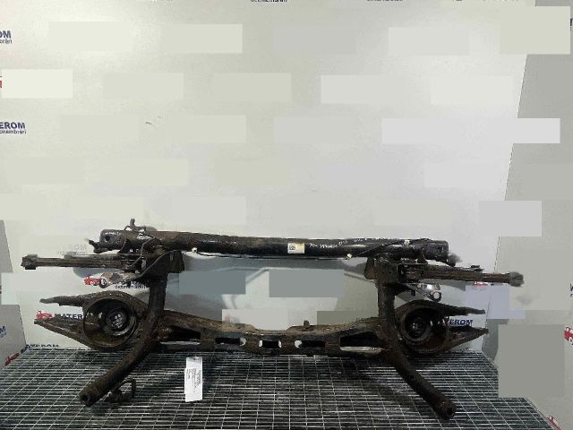 bontott VW GOLF VII Hátsó Bölcső