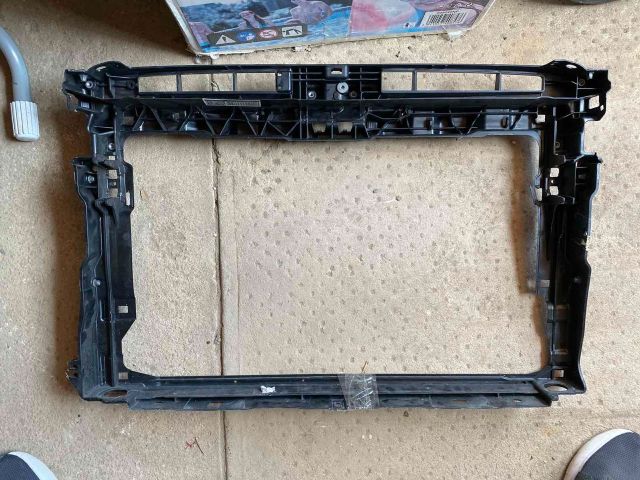 bontott VW GOLF VII Homlokfal (Üres lemez)