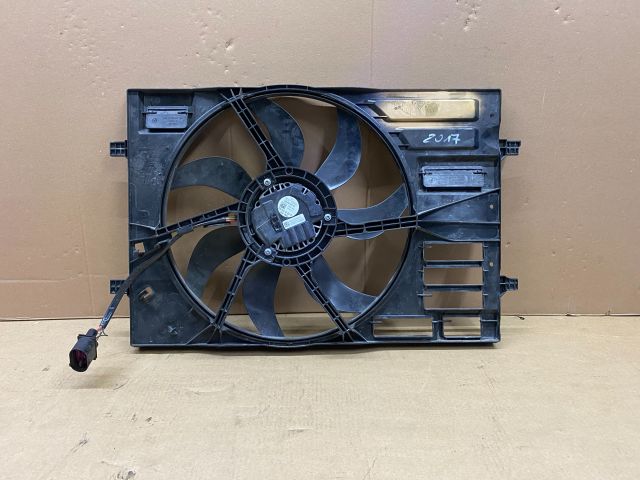bontott VW GOLF VII Hűtőventilátor