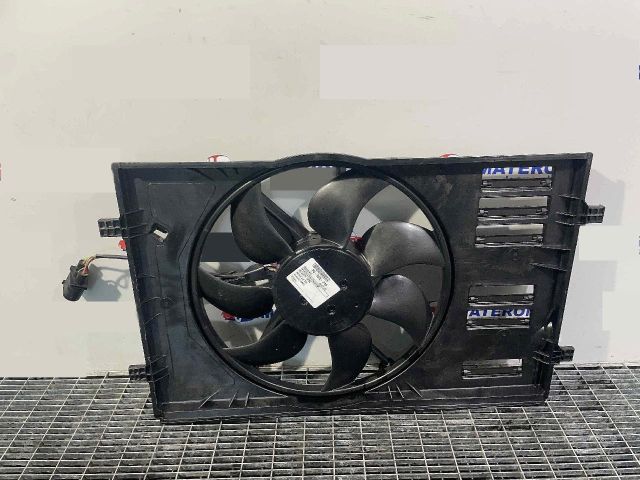 bontott VW GOLF VII Hűtőventilátor