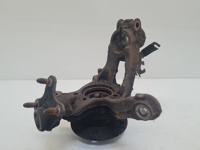 bontott VW GOLF VII Jobb első Csonkállvány Kerékaggyal