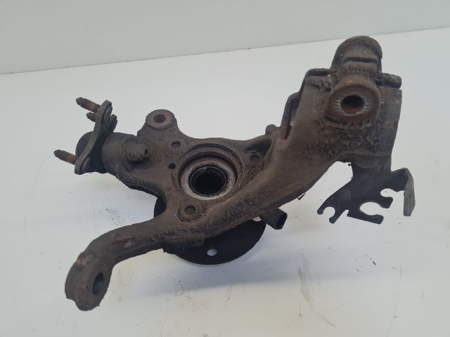 bontott VW GOLF VII Jobb első Csonkállvány Kerékaggyal