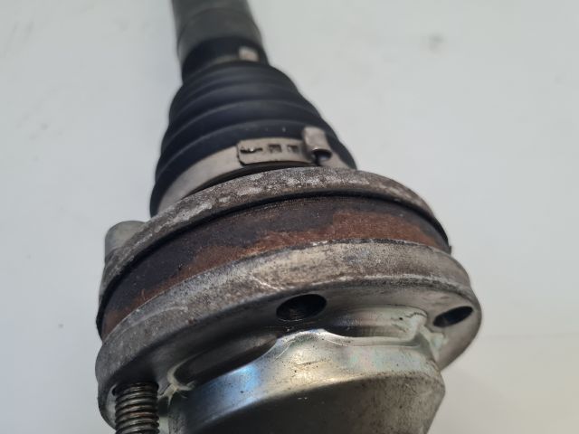 bontott VW GOLF VII Jobb Féltengely