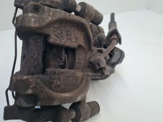 bontott VW GOLF VII Jobb hátsó Féknyereg Munkahengerrel