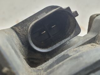 bontott VW GOLF VII Jobb hátsó Féknyereg Munkahengerrel