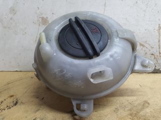 bontott VW GOLF VII Kiegyenlítő Tartály