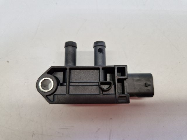 bontott VW GOLF VII Kipufogó Nyomásérzékelő