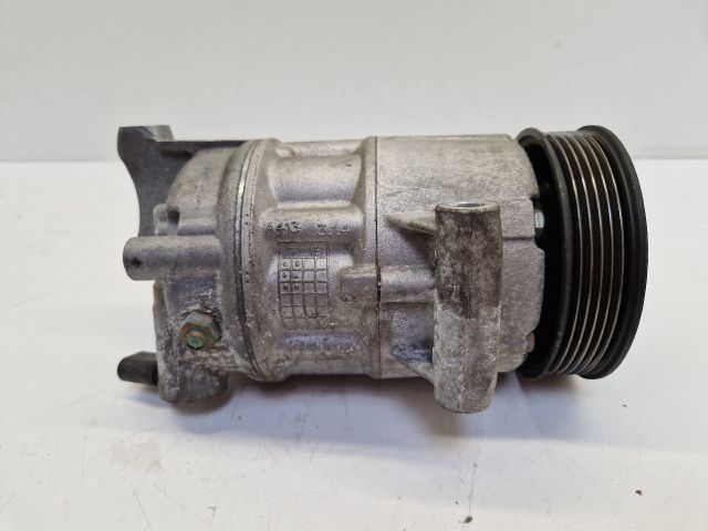 bontott VW GOLF VII Klímakompresszor