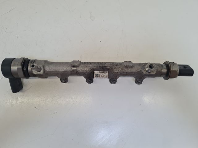 bontott VW GOLF VII Közösnyomócső