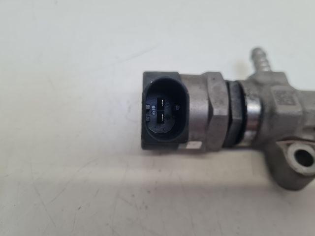 bontott VW GOLF VII Közösnyomócső