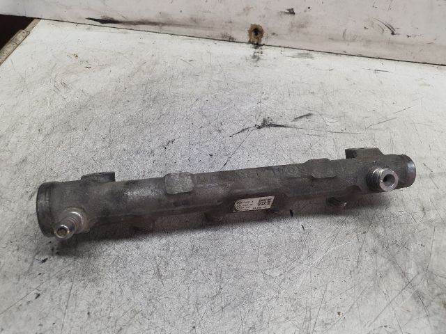 bontott VW GOLF VII Közösnyomócső