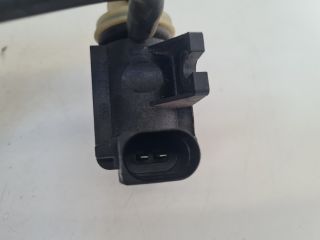 bontott VW GOLF VII Lefújószelep