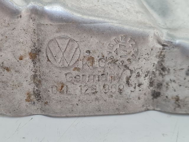 bontott VW GOLF VII Leömlő Hővédő Lemez