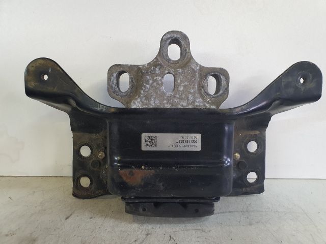 bontott VW GOLF VII Motor Tartó Bak (Fém)