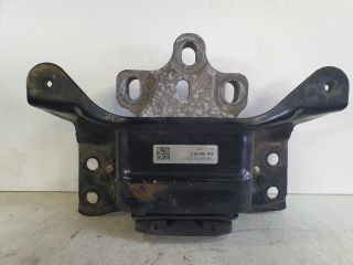 bontott VW GOLF VII Motor Tartó Bak (Fém)