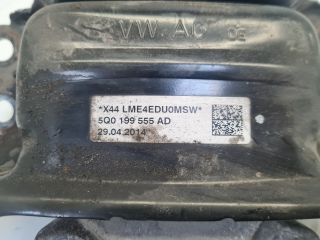 bontott VW GOLF VII Motor Tartó Bak (Pozíciófüggetlen)