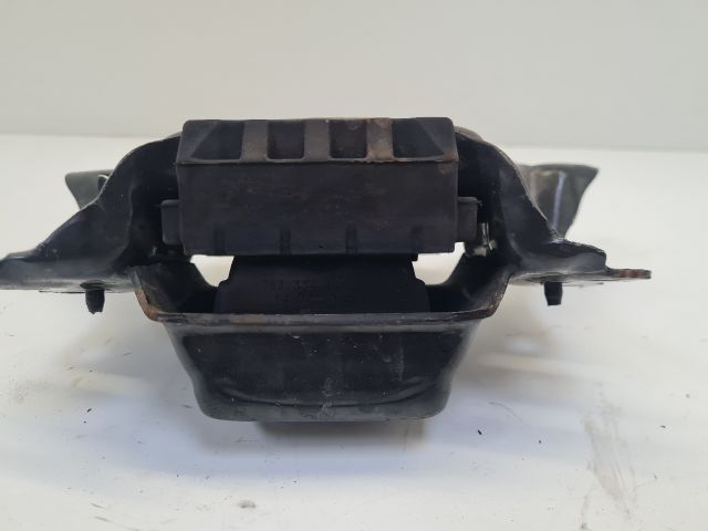 bontott VW GOLF VII Motor Tartó Bak (Pozíciófüggetlen)