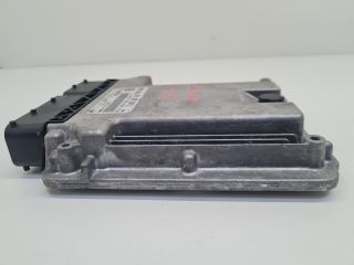 bontott VW GOLF VII Motorvezérlő