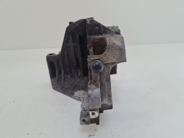 bontott VW GOLF VII Nagynyomású Szivattyú Bak