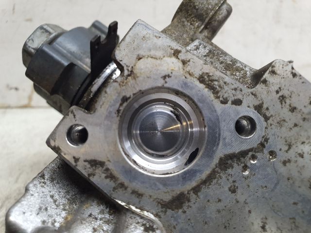 bontott VW GOLF VII Nagynyomású Szivattyú